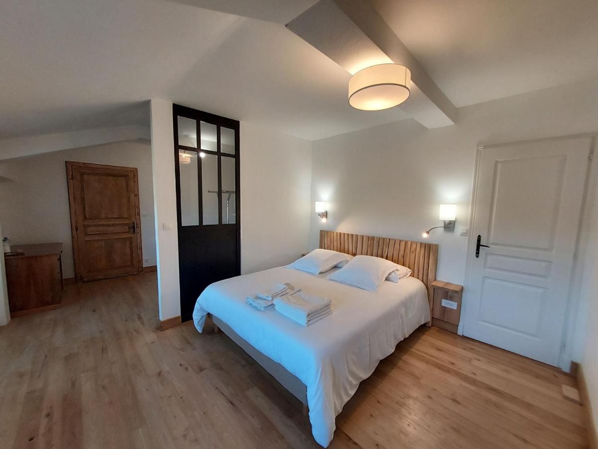 Manoir Le Moulinal47 - Vue Panoramique Otel Courbiac Dış mekan fotoğraf
